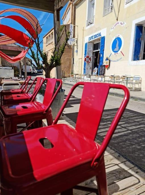 Studio entièrement rénové, situé au cœur du Quartier Haut Sète Extérieur photo